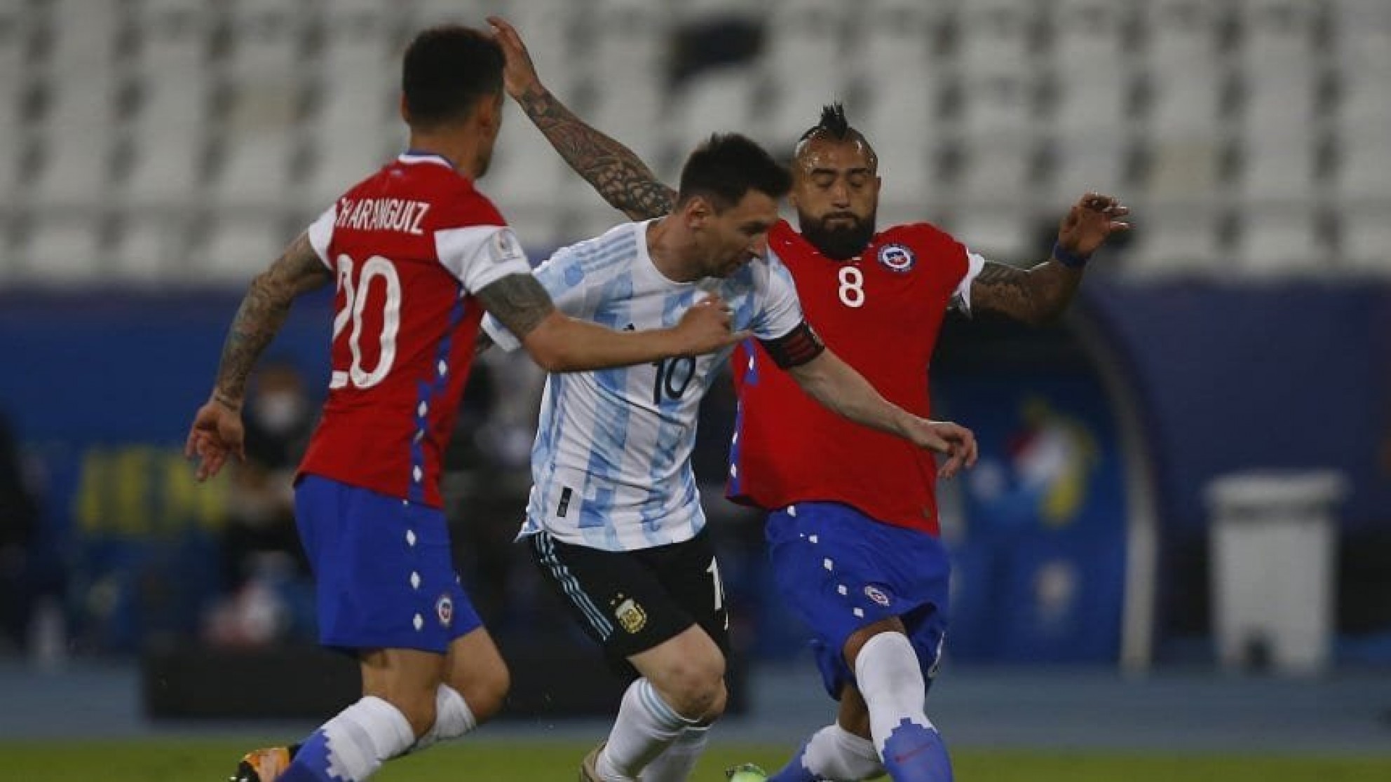 Argentina jugó mejor pero no pasó del empate con Chile